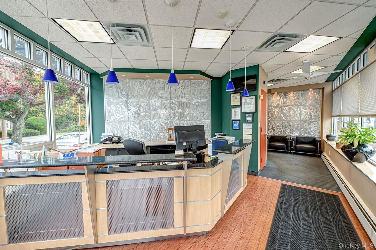 Home Office, Interior, Pendant Lights, Recessed Lighting, Wood Texture Flooring