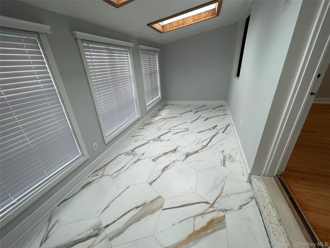 Empty room, Interior, Marble