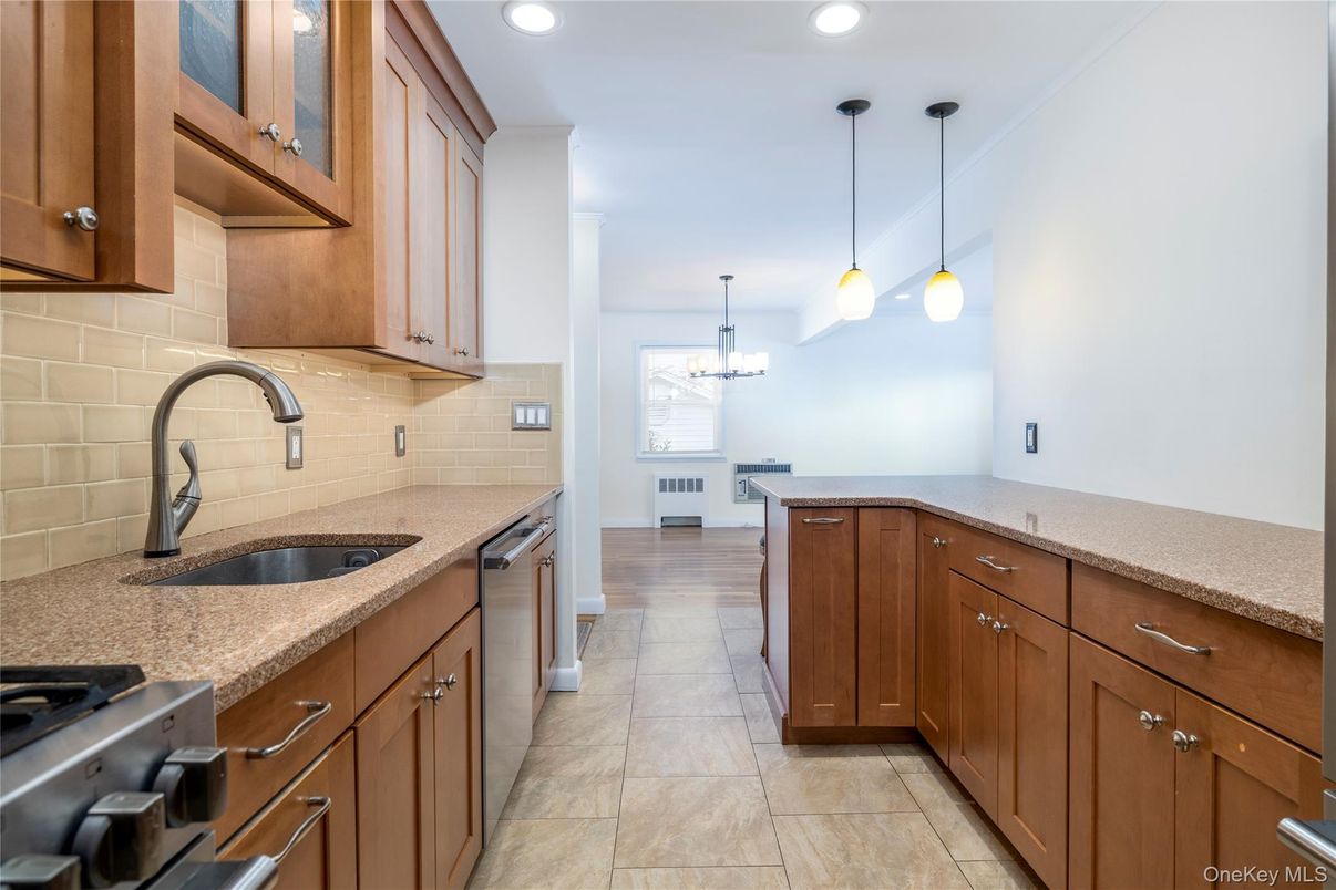 Interior, Kitchen, Pendant Lights, Recessed Lighting