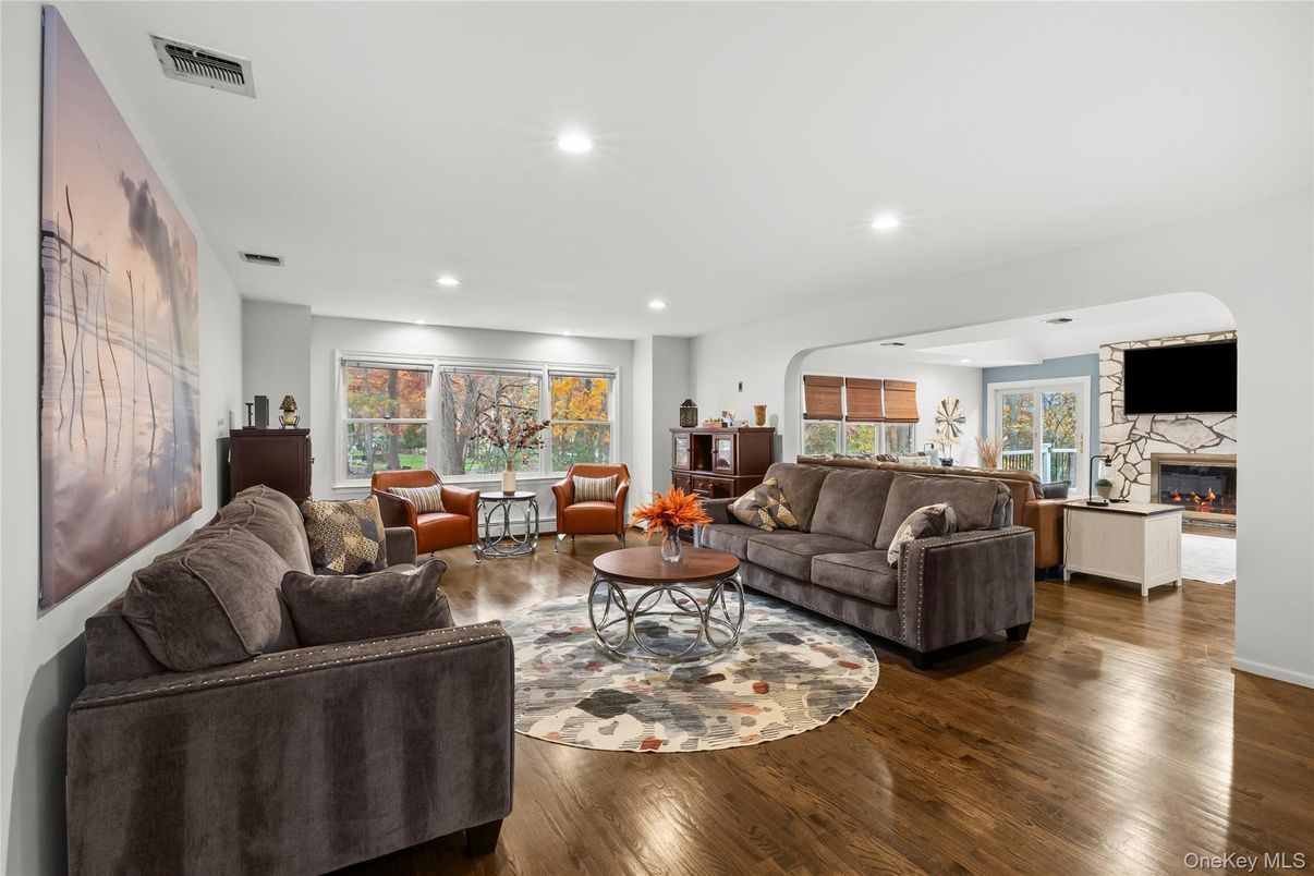 Fireplace, Interior, Living room, Recessed Lighting, Wood Texture Flooring