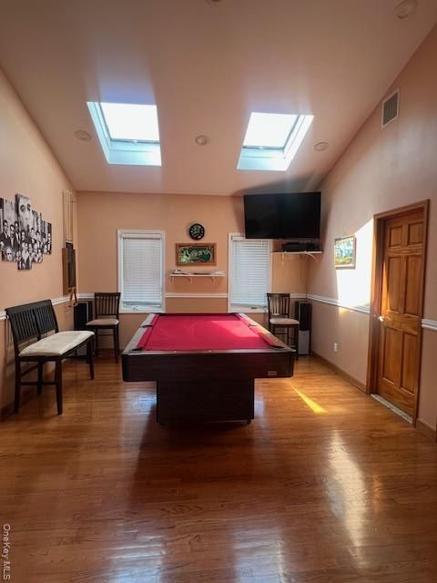Billiard Table, Game Room, Interior, Wood Texture Flooring