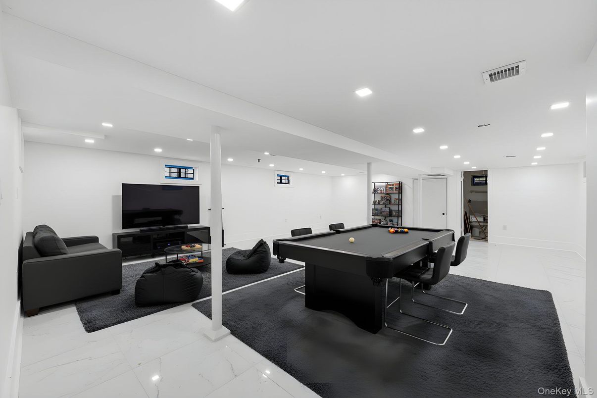 Billiard Table, Game Room, Interior, Marble, Recessed Lighting