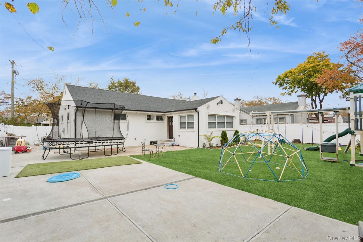 Backyard, Exterior, Playground