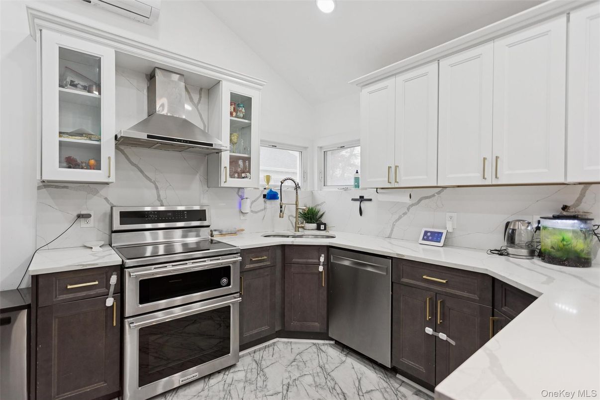 Interior, Kitchen, Marble, Marble Walls, Recessed Lighting, Stainless Steel Appliances