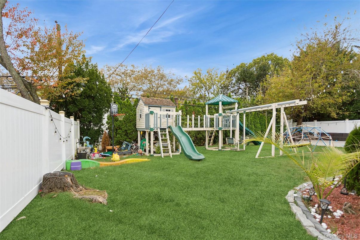 Backyard, Exterior, Playground