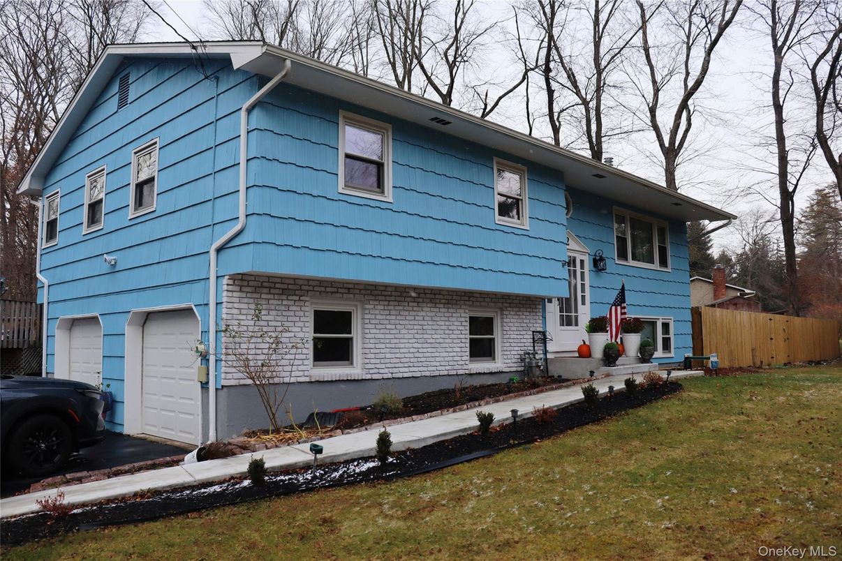 Attached, Backyard, Exterior, Facade, Raised Ranch