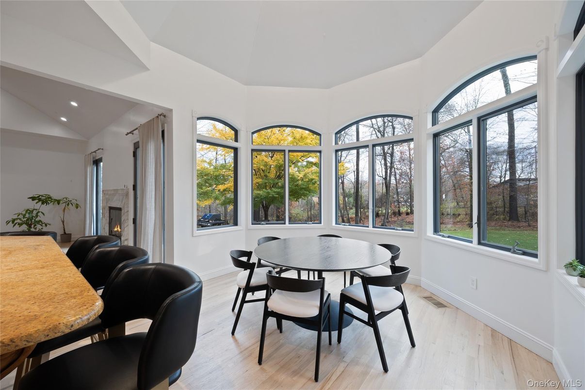 Dining room, Interior, Recessed Lighting, Wood Texture Flooring