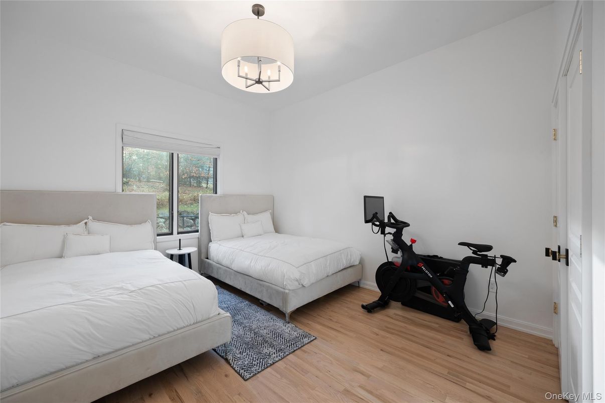 Bedroom, Fitness Equipment, Interior, Wood Texture Flooring