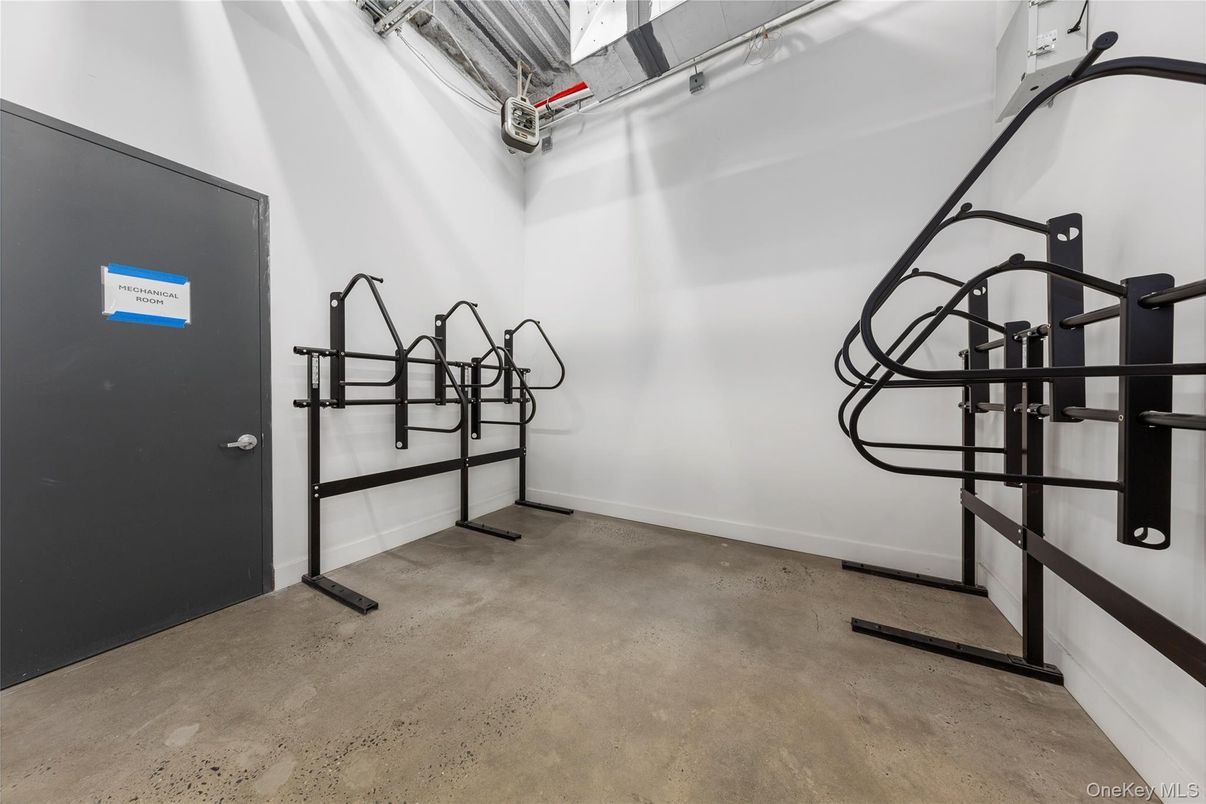 Fitness Equipment, Garage, Interior