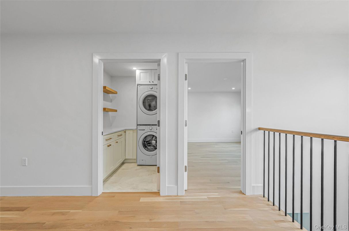 Interior, Recessed Lighting, Utility Closets, Washer, Wood Texture Flooring