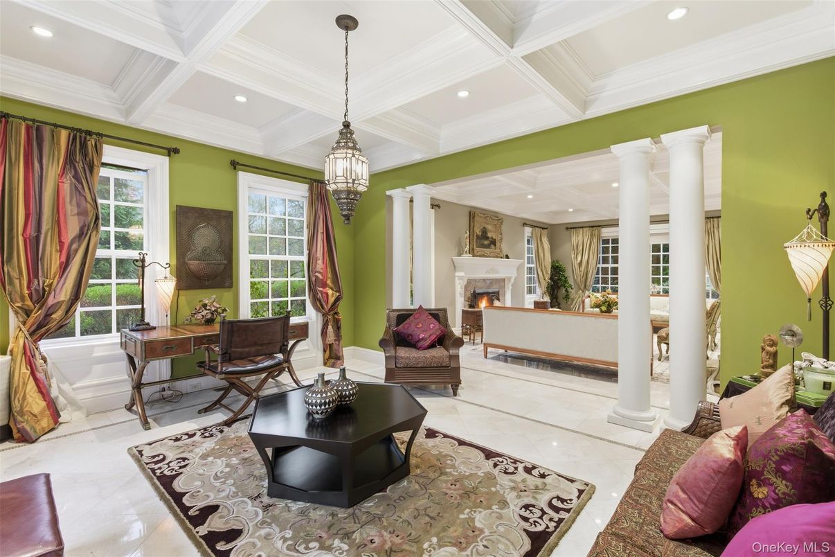 Fireplace, Interior, Living room, Pendant Lights, Recessed Lighting