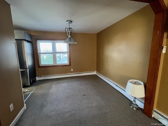 Empty room, Interior, Pendant Lights
