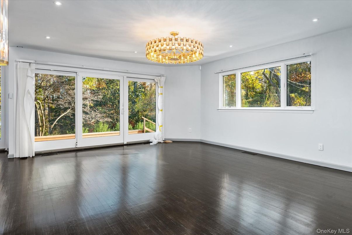 Chandelier, Empty room, Interior, Recessed Lighting, Wood Texture Flooring