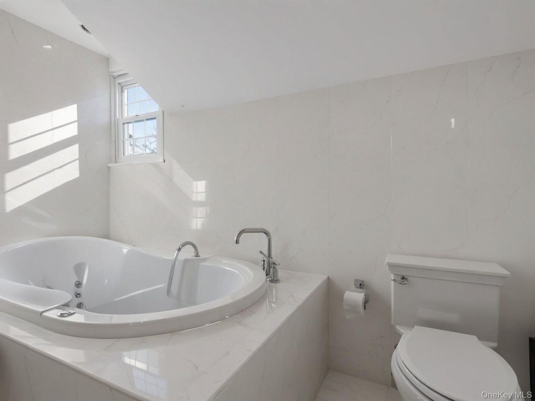 Bathroom, Interior, Marble Walls