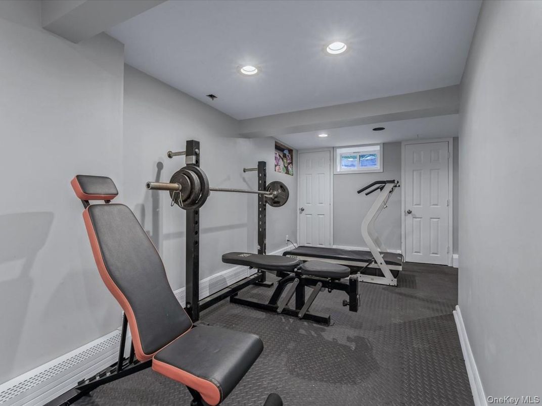 Fitness Equipment, Interior, Recessed Lighting