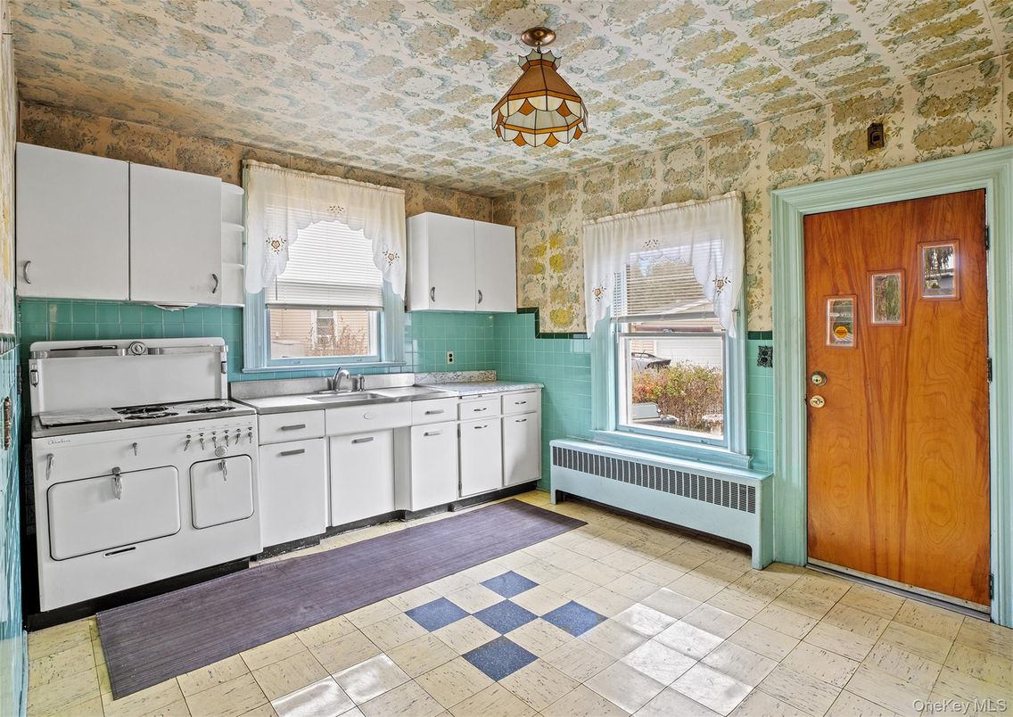 Interior, Kitchen, Pendant Lights
