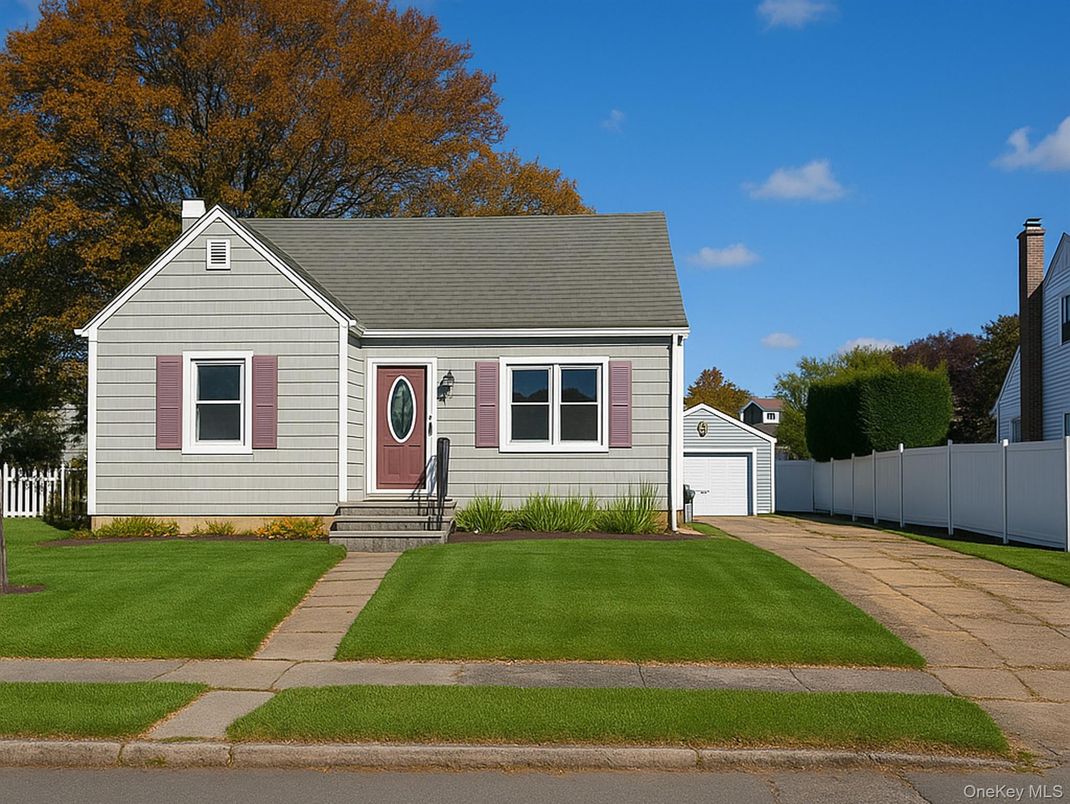 Detached Garage, Exterior, Facade, Cape Cod