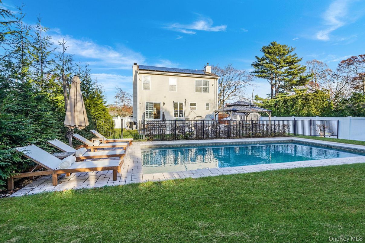 Backyard, Exterior, Pool