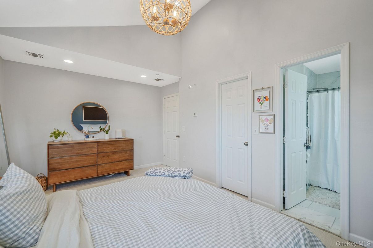 Bedroom, Chandelier, Interior, Recessed Lighting