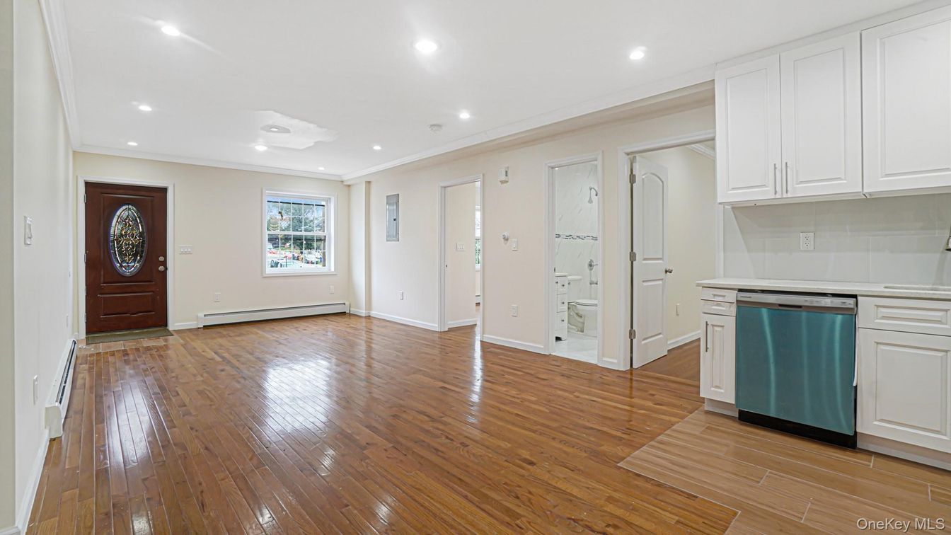 Empty room, Interior, Kitchen, Recessed Lighting, Wood Texture Flooring