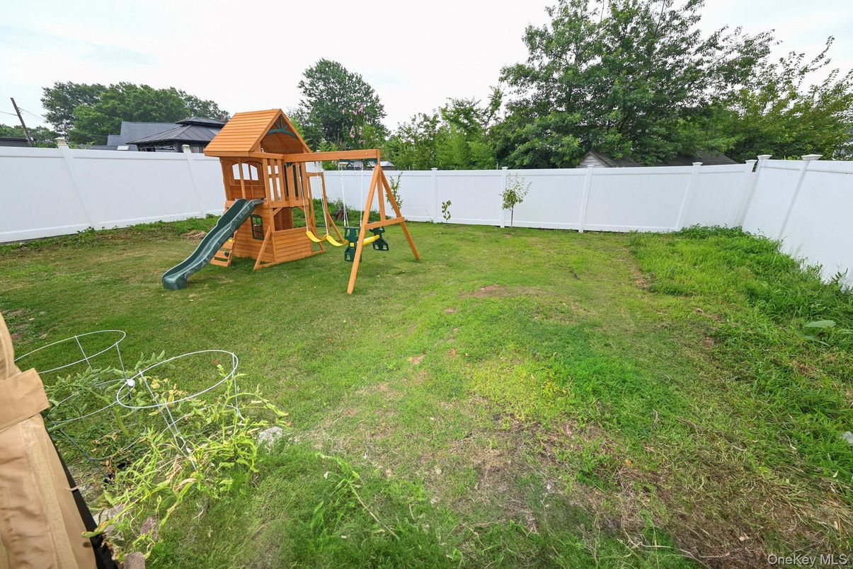 Backyard, Exterior, Playground
