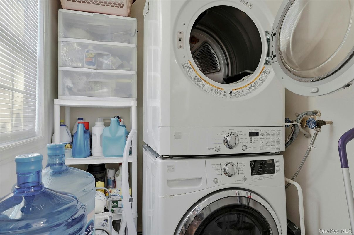 Interior, Utility Closets, Washer