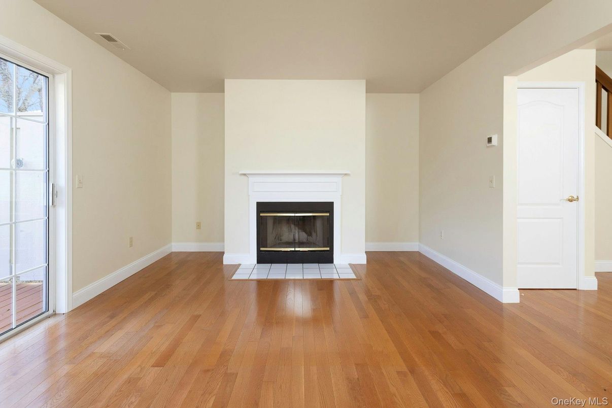 Empty room, Fireplace, Interior, Wood Texture Flooring