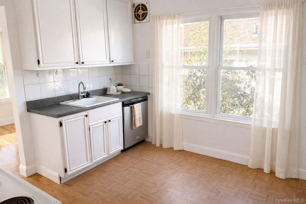 DE Listing image placeholder