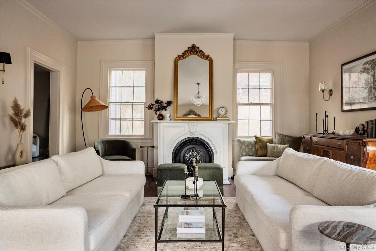 Fireplace, Interior, Living room