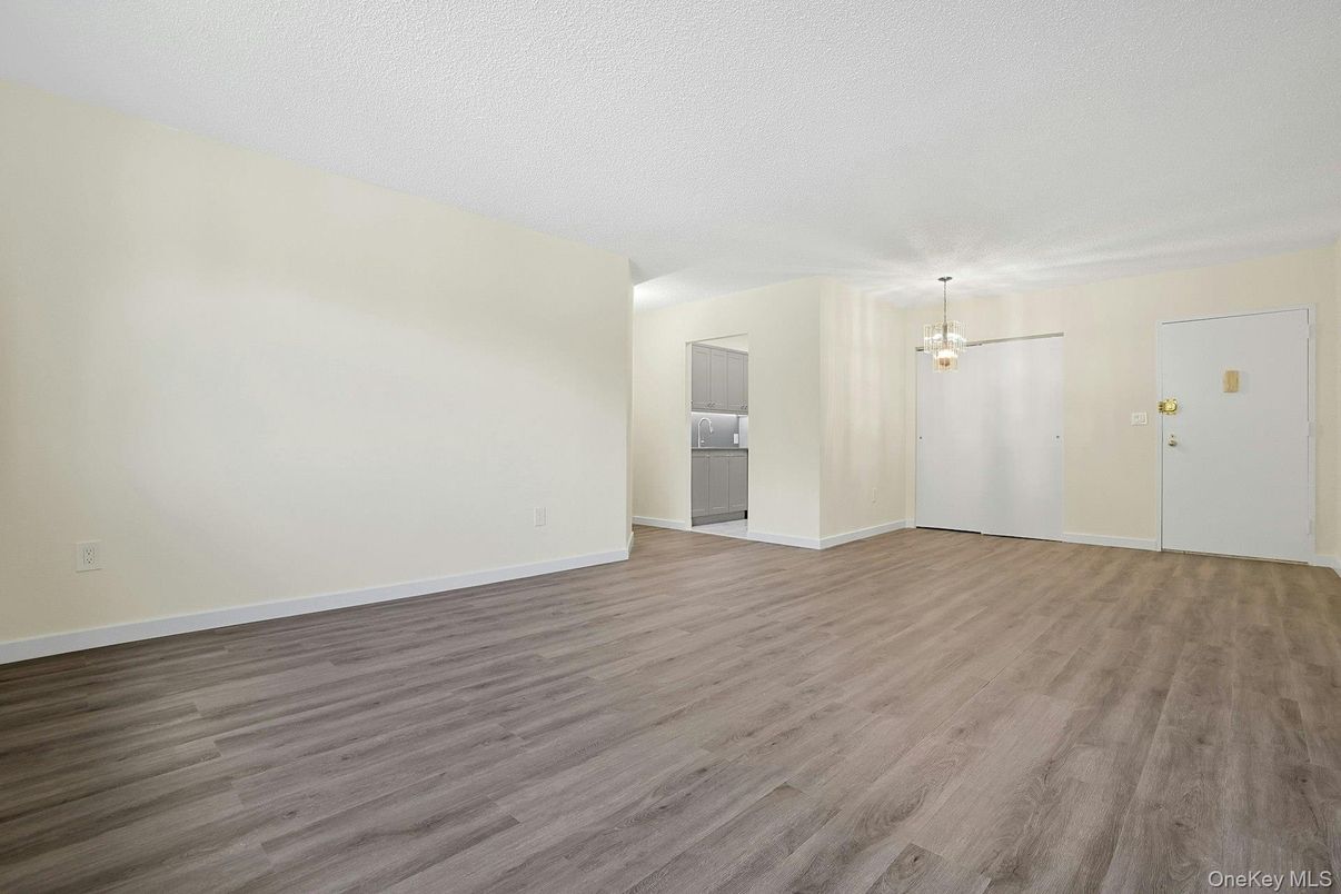 Chandelier, Empty room, Interior, Wood Texture Flooring