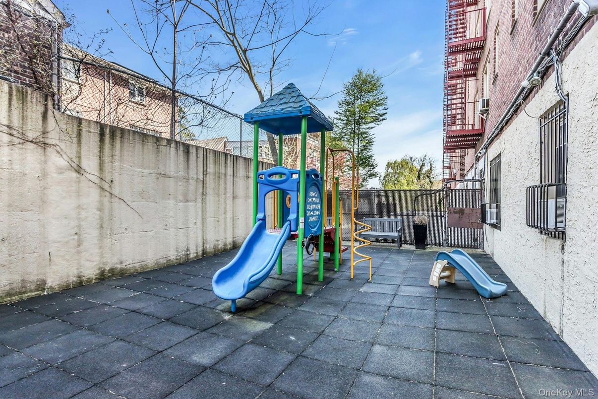 Backyard, Exterior, Playground