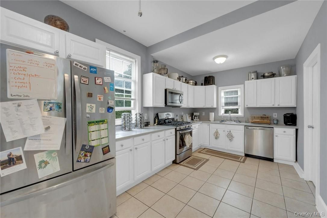Interior, Kitchen, Stainless Steel Appliances