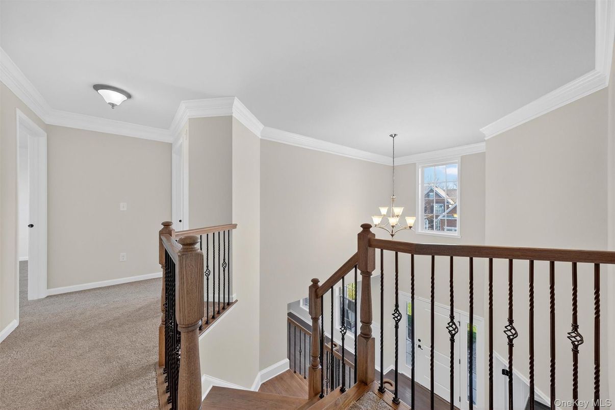 Chandelier, Interior