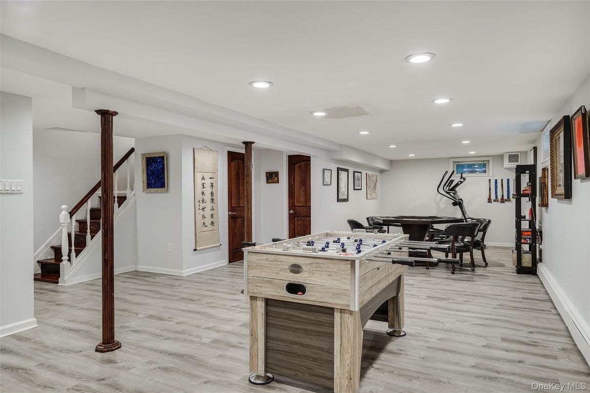 Fitness Equipment, Game Room, Interior, Recessed Lighting, Wood Texture Flooring