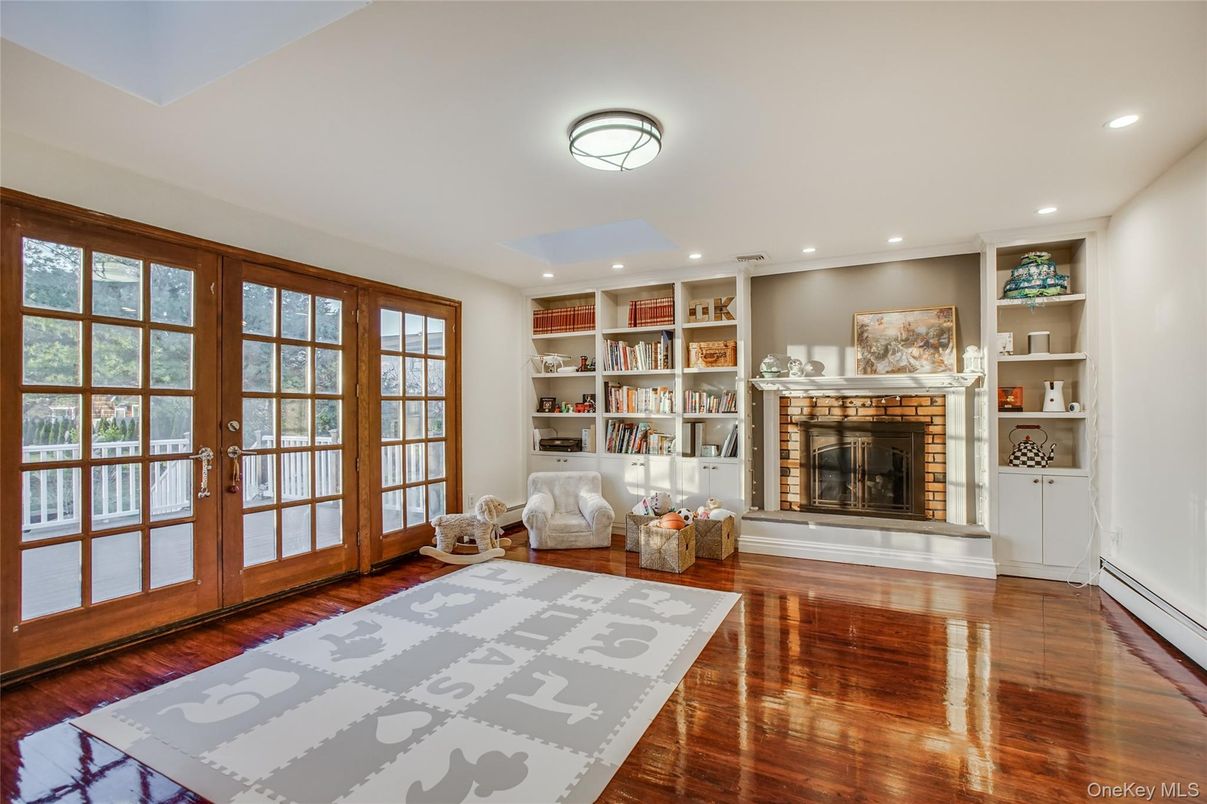 Empty room, Fireplace, Interior, Recessed Lighting, Wood Texture Flooring