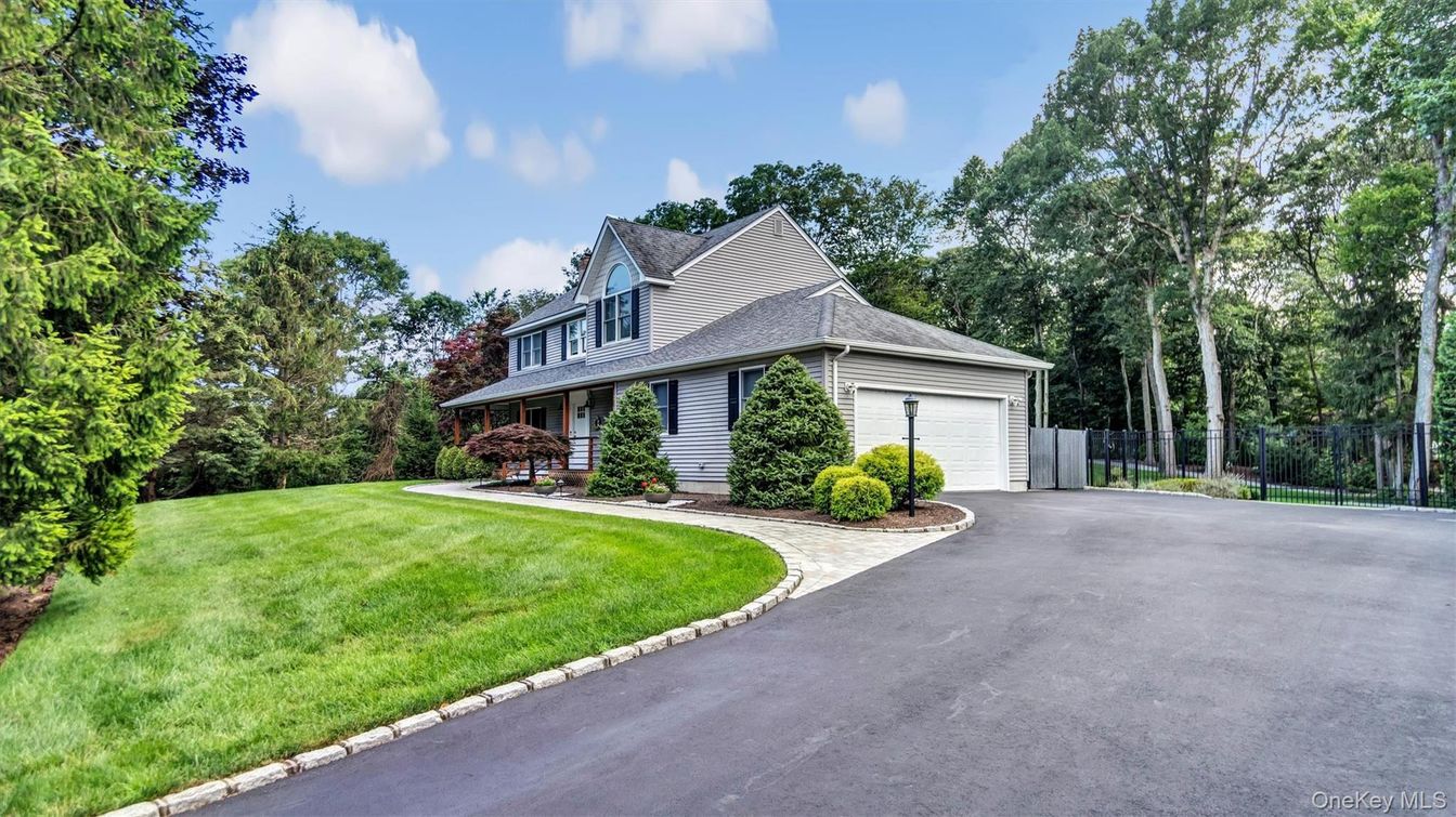 Attached, Backyard, Exterior, Facade, Cape Cod