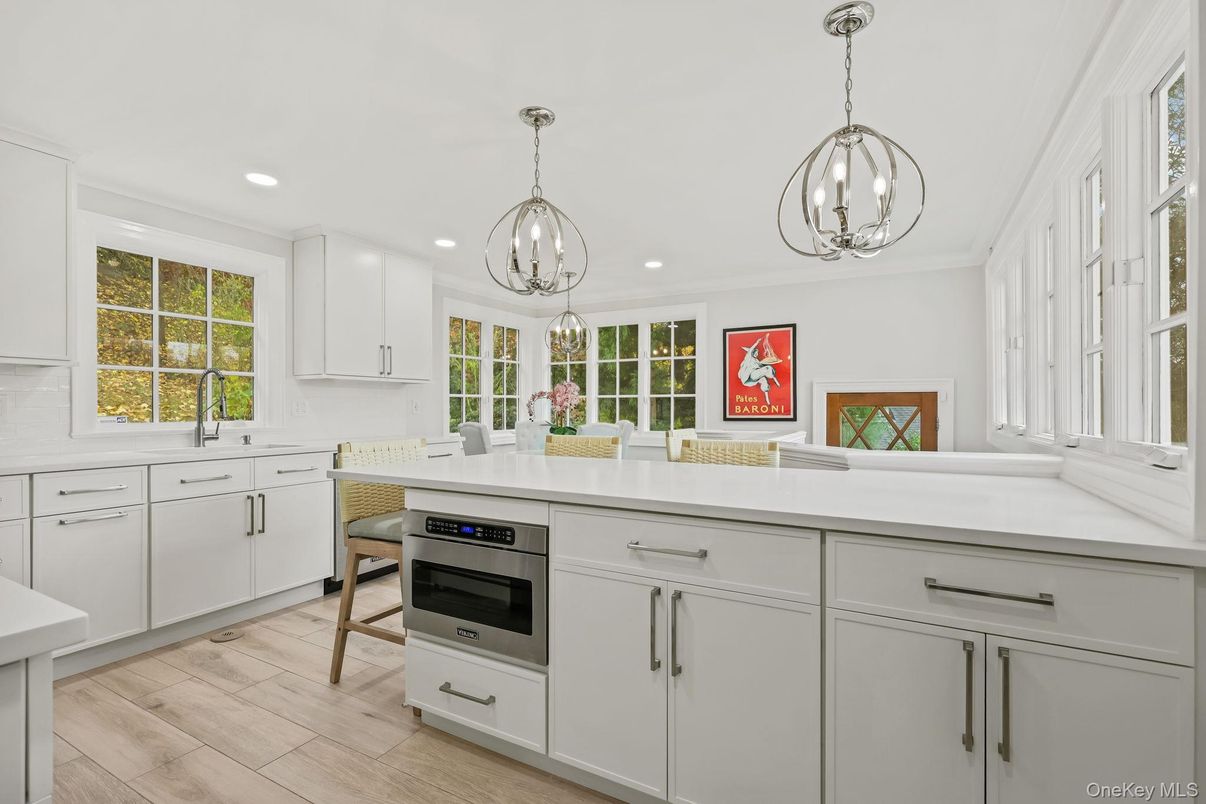 Chandelier, Interior, Kitchen, Pendant Lights, Recessed Lighting, Wood Texture Flooring