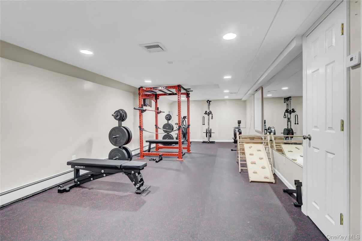 Fitness Equipment, Interior, Recessed Lighting