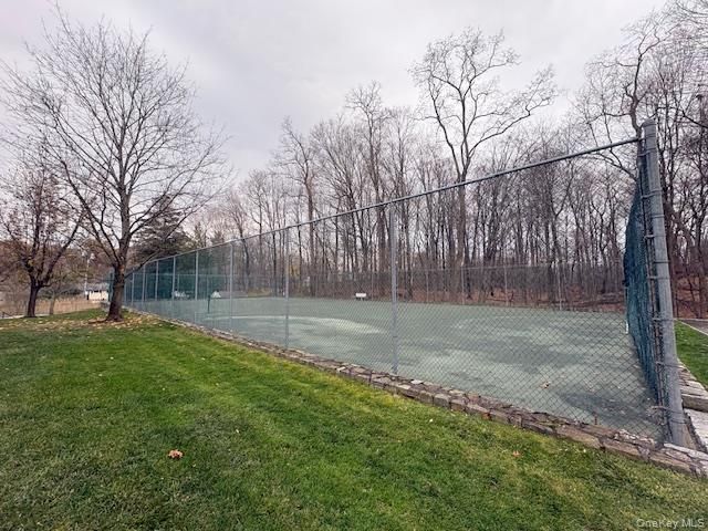 Exterior, Tennis Courts