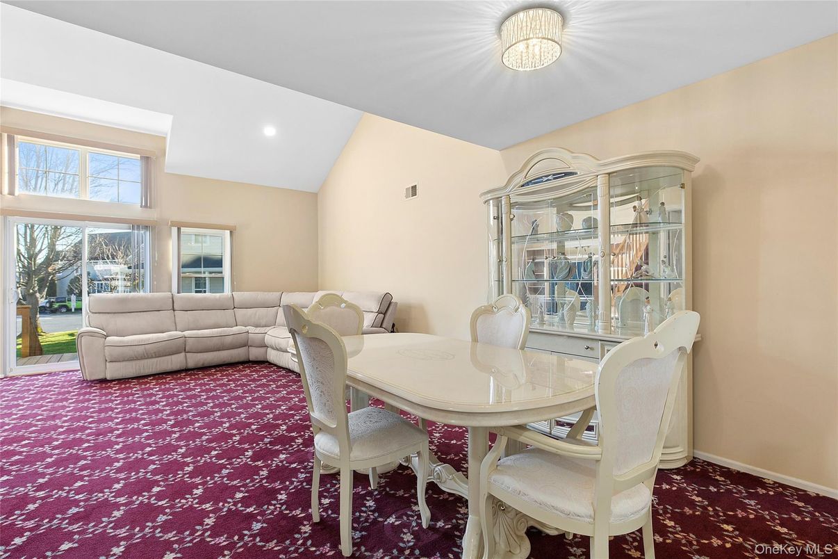 Dining room, Interior, Living room, Recessed Lighting