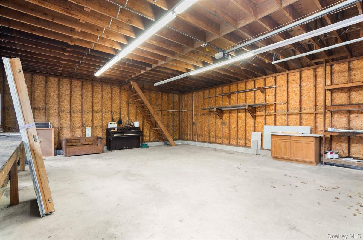 Interior, Wooden Beams, Wooden Walls