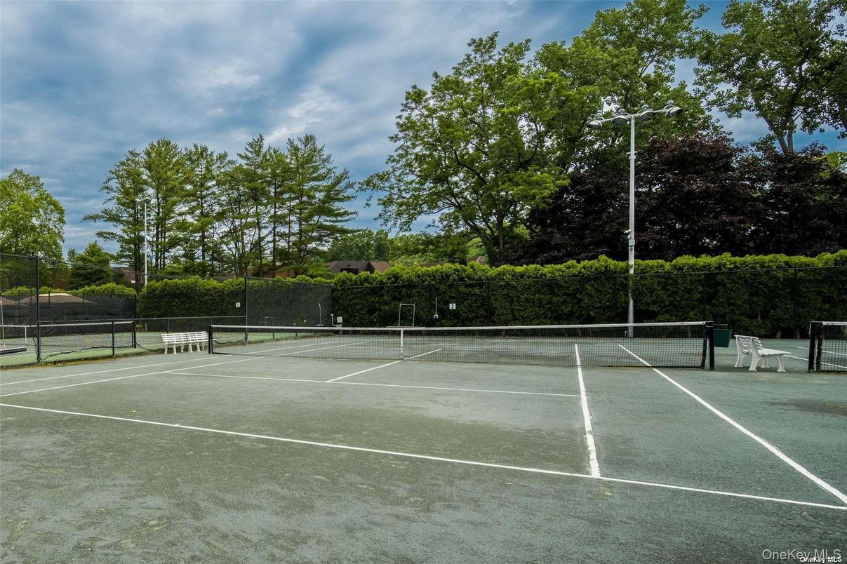 Exterior, Tennis Courts