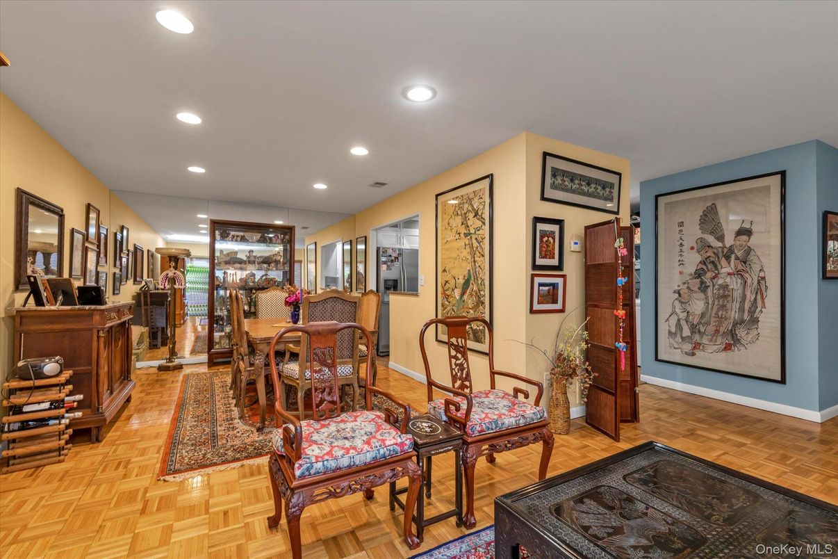 Dining room, Interior, Recessed Lighting, Wood Texture Flooring