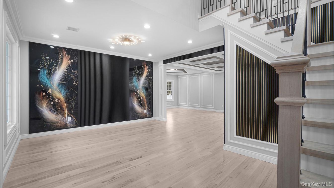 Interior, Recessed Lighting, Wood Texture Flooring