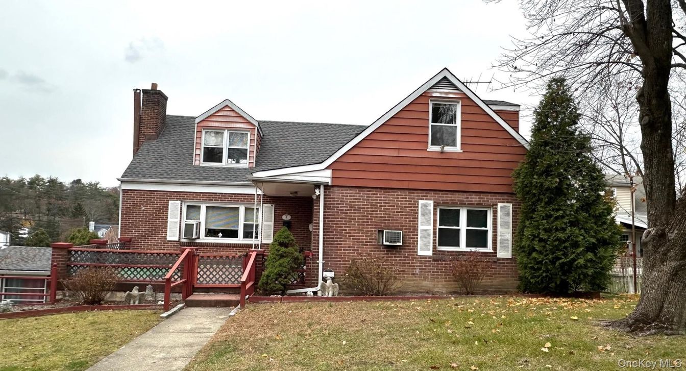 Exterior, Facade, Brick Facade, Cape Cod