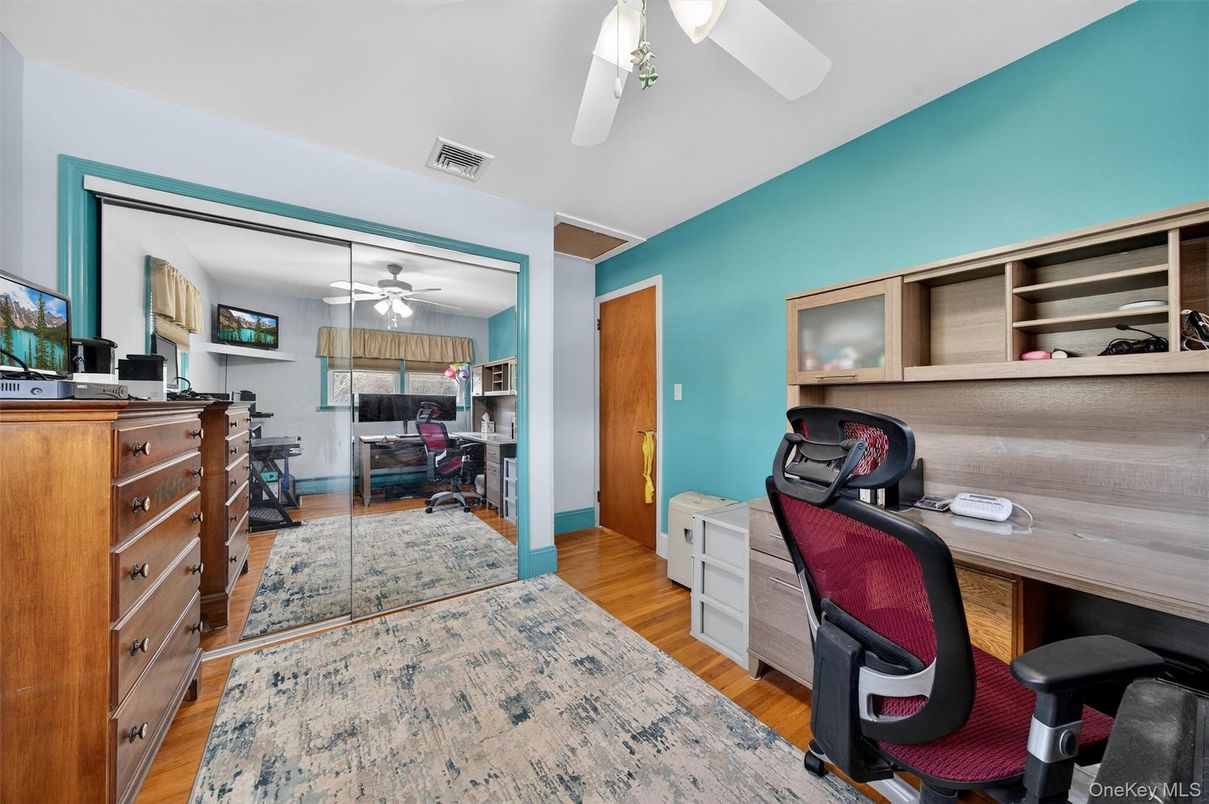 DE Listing image placeholder