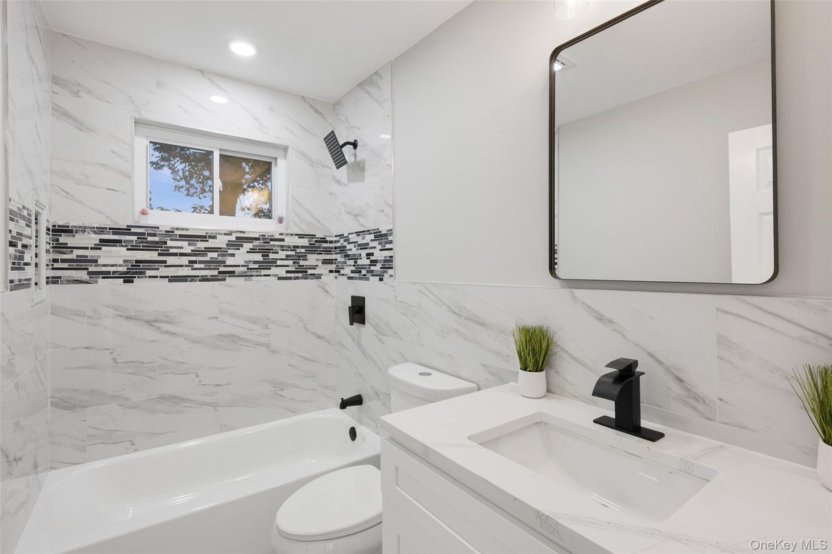 Bathroom, Interior, Marble Walls, Recessed Lighting