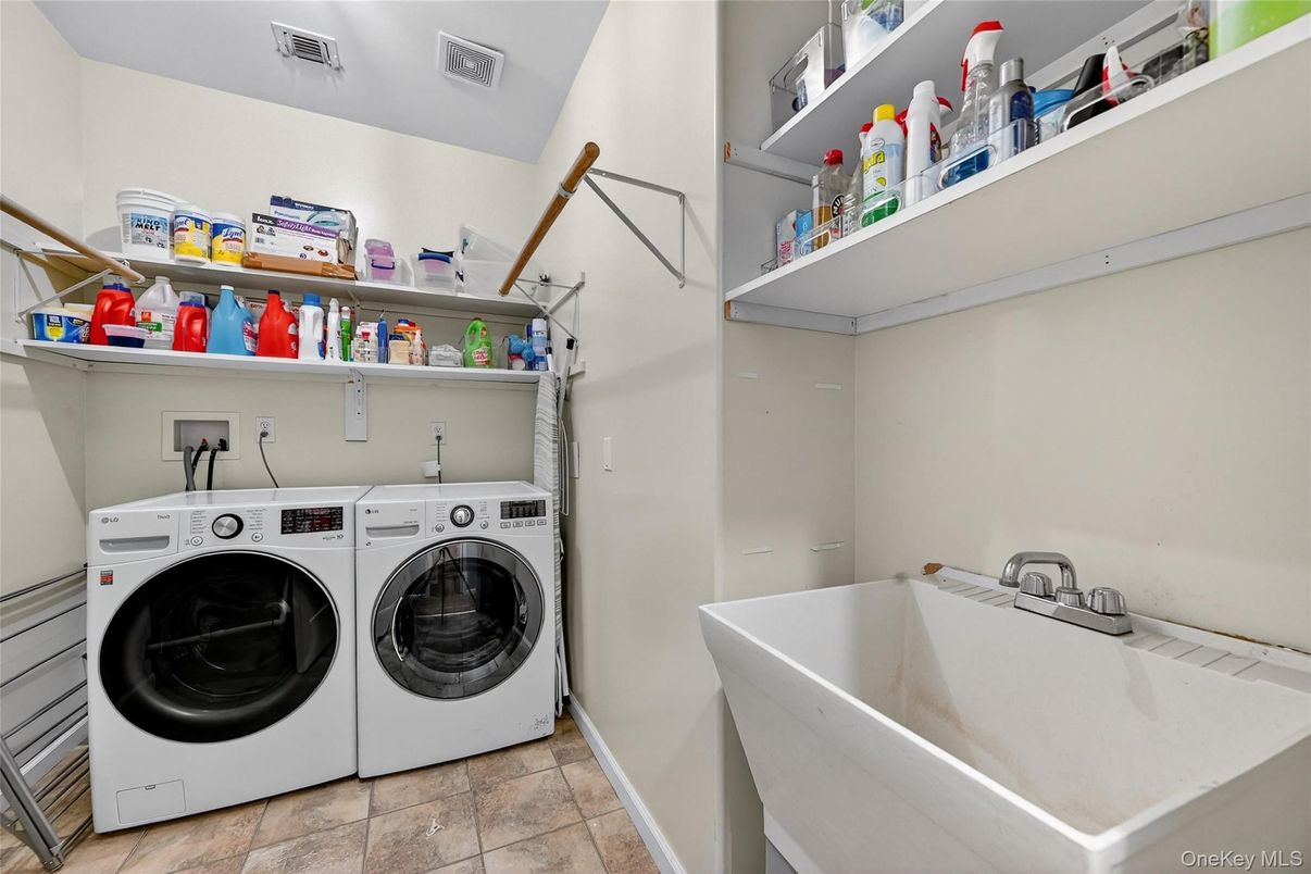 DE Listing image placeholder