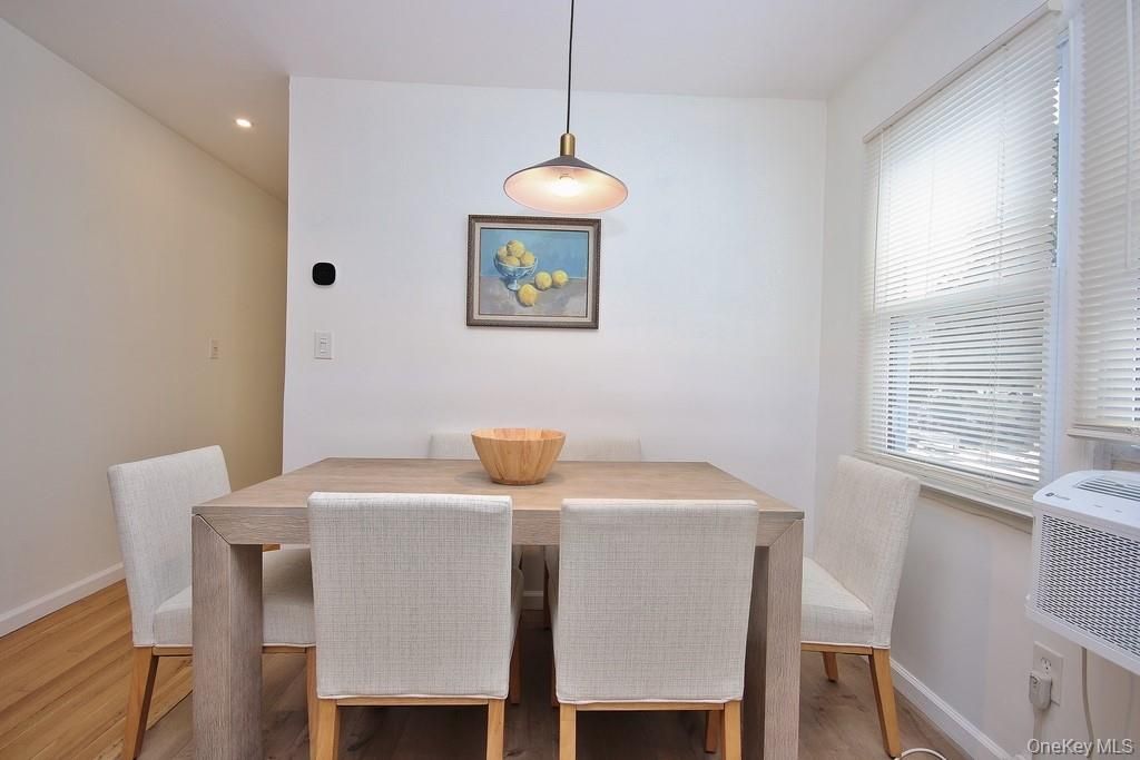 Dining room, Interior, Pendant Lights, Recessed Lighting, Wood Texture Flooring