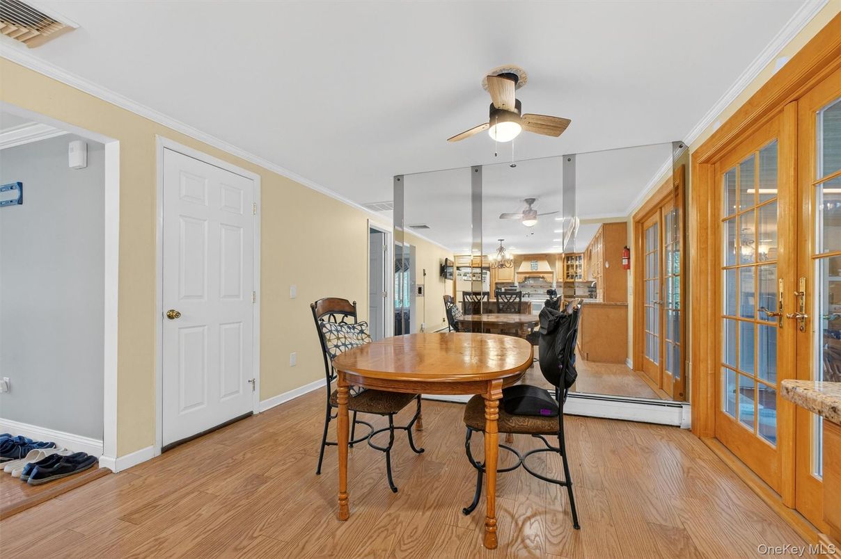 Dining room, Interior, Wood Texture Flooring